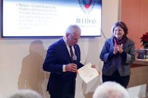 Засадете това през септември и ще имате богата есенна реколта и красива градина напролет