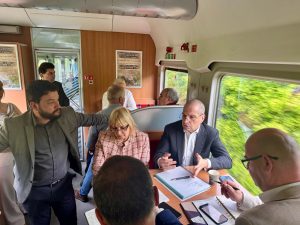 AI за повишаване на ефективността, прекрояване на структурите на фирмите за чипове