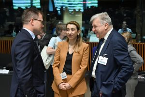 Властите обръщат внимание на 10 знакови съдебни дела, за да подчертаят брачната и семейна хармония