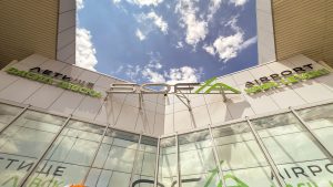 Xiaomi ще инвестира 5,6 милиарда долара в научноизследователска и развойна дейност през следващата година, разкрива MiMo AI модел · TechNode