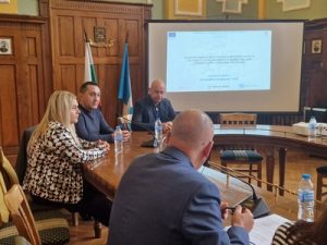 Съобщава се, че Honor си партнира с Pop Mart, естетиката на дизайнерските играчки идва в смартфоните · TechNode