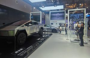 Бивш инженер на Tesla за китайската E2E технология