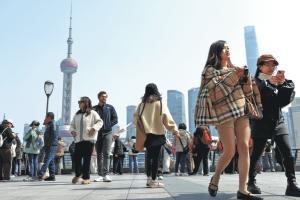 Свежи инвестиции в помощ на Шанхай нагоре по веригата на стойността